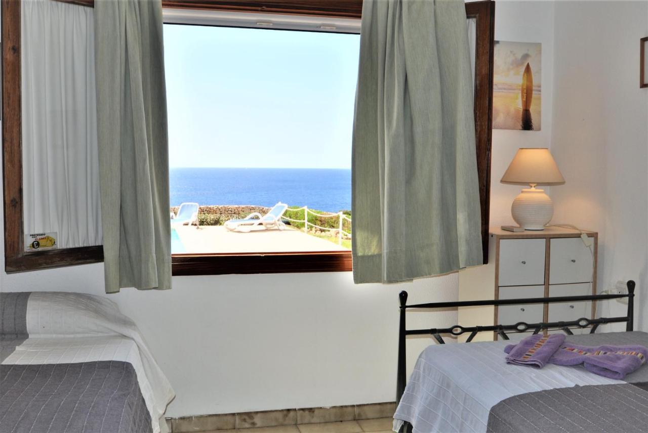 VILLA HELIOS Villa en Cala Pi con vistas despejadas Exterior foto